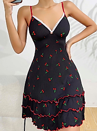 Kadın Siyah Kiraz Baskılı Akılı Gecelik 5110