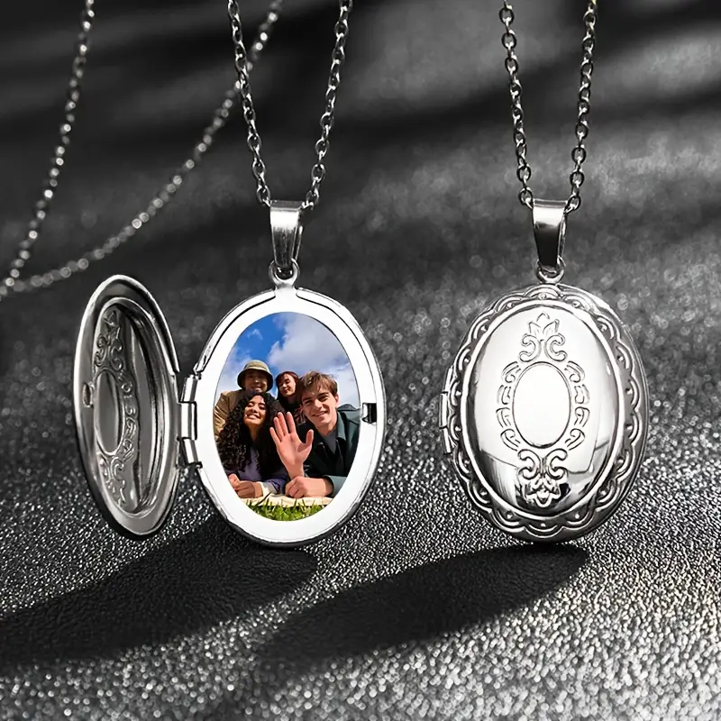 Kişiselleştirilmiş Fotoğraf Kilitli Kolye - Kazınmış Desenli Şık Paslanmaz Çelik Oval Kolye