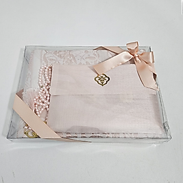 Pembe Seccadeli İpek Keseli Set