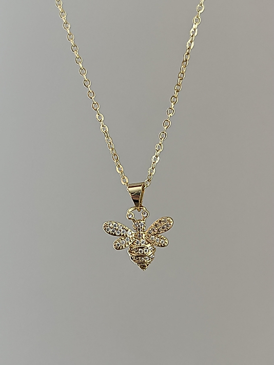 Çelik Taşlı Arı Kolye