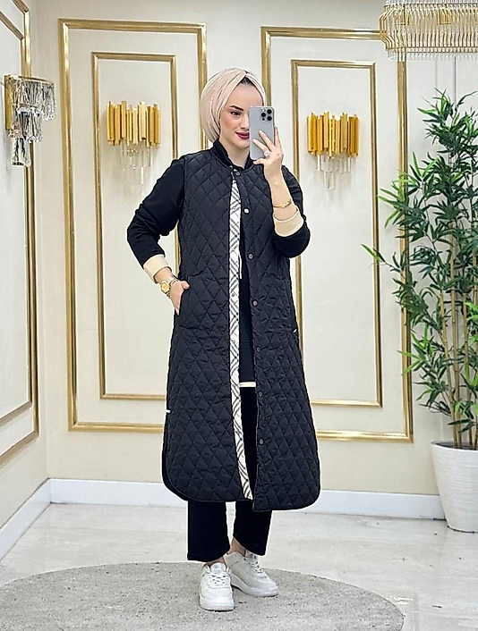 Kapitone İçi Dolgulu Asimetrik Kesim Yelek Lacivert Renk