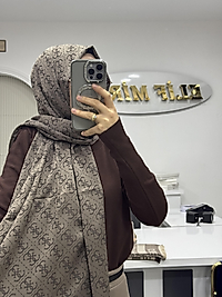 GUESS ÇİFT TARAFLI ŞAL