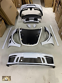 Porsche 911/911.1.1 GTS HALF-CARBON BODYKİT