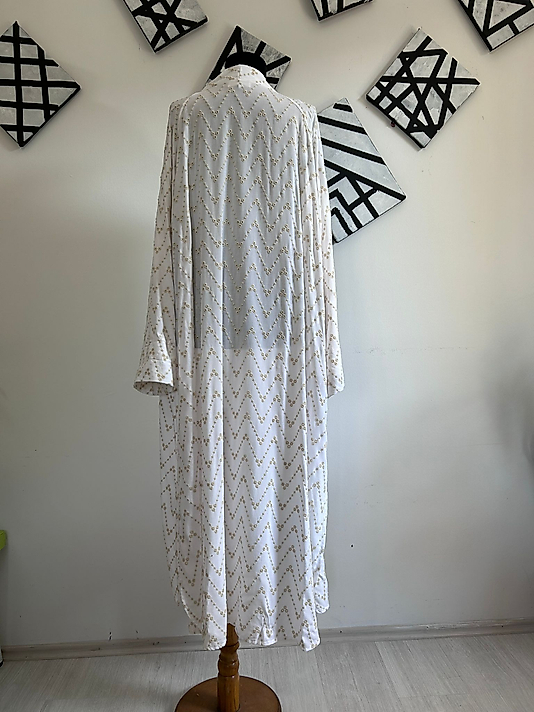 Beyaz uzun fistolu kimono kod: 07