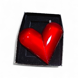 Kalp Şeklinde Kırmızı Kişiye Özel Çakmak