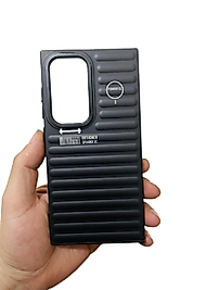 Samsung Galaxy S24 Ultra Tırtıklı Telefon Kılıfı Siyah