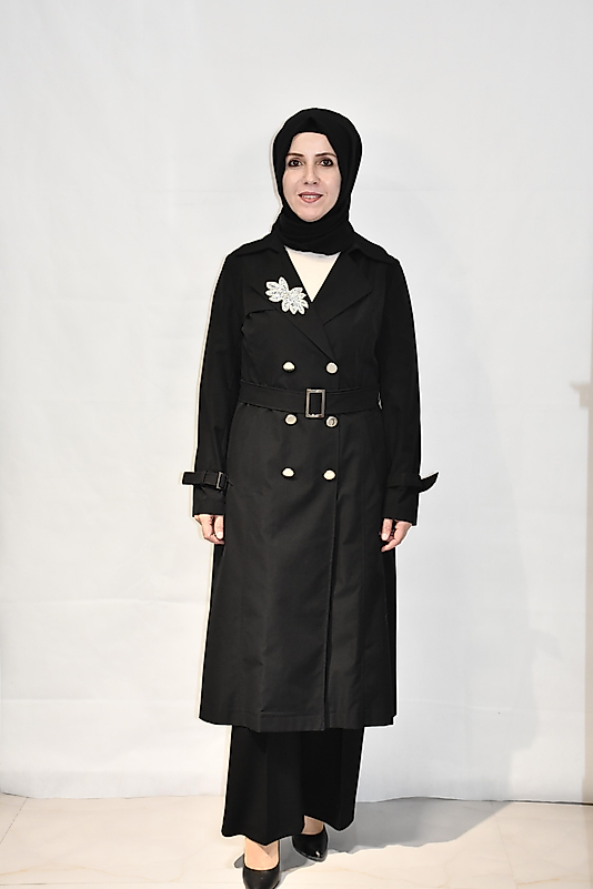 Yakası Taşlı Trençkot