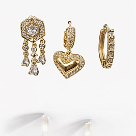 Gold Renk Taş Detaylı Üçlü Küpe