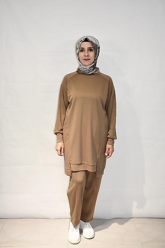 Kolları Taş Detaylı Takım