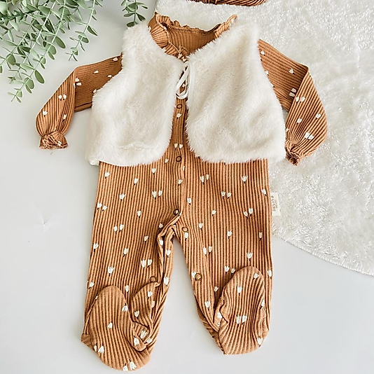 İstanbul Peluş  Yelekli Kız Bebek Tulum