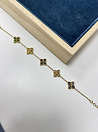 B012 MODEL BİLEKLİK