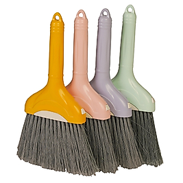 HÜNERLİ SÜPÜRGE KÜÇÜK ( KDV DAHİL )