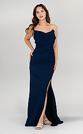 Degaje Yaka Korse Detaylı Lacivert Abiye