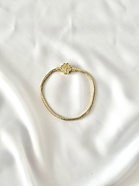 Taşlı Yonca Pandora Bileklik Gold