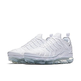 Nike Vapormax Plus “ Triple White