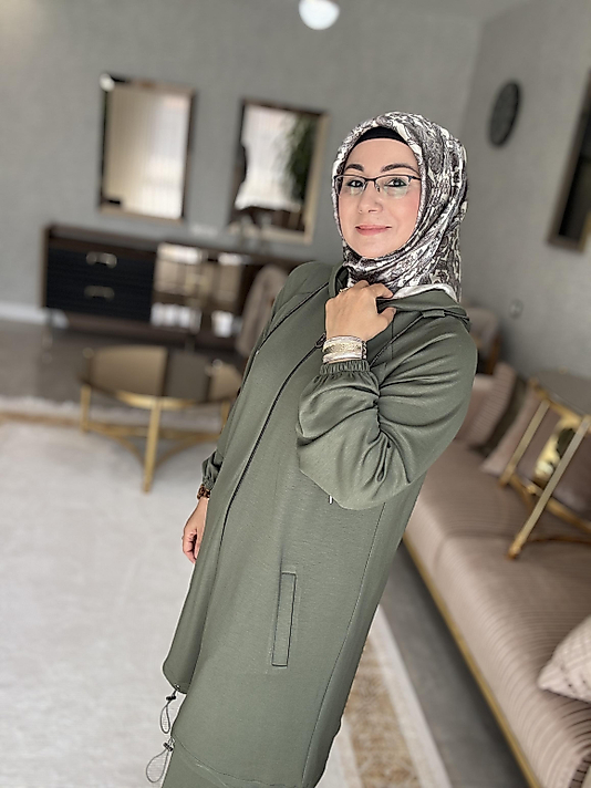 Çınar özkan oysho takım